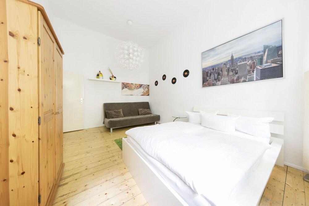 Apartments Berlin Niederbarnimstrasse Ngoại thất bức ảnh